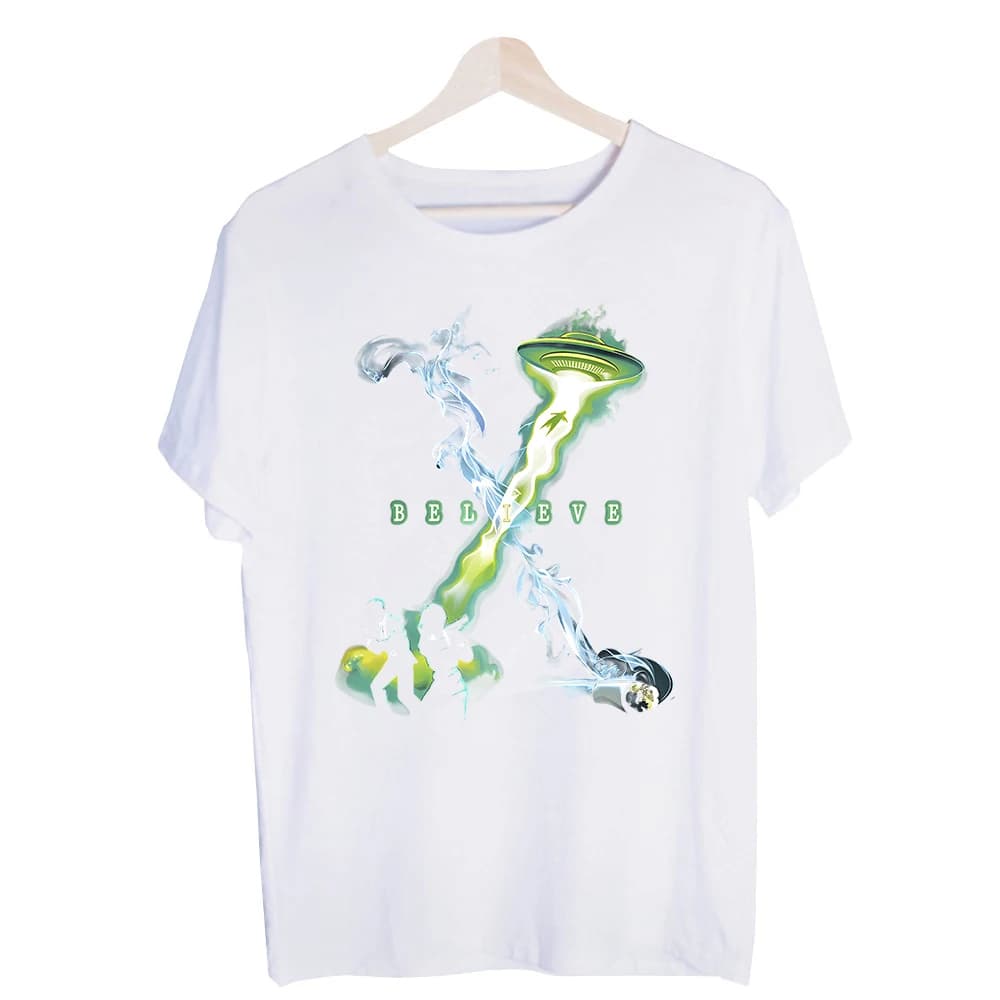 Men's Alien UFO Abduction Graphic Tee, Short Sleeve Crew Neck T-Shirt for Casual Streetwear and Summer Outfits