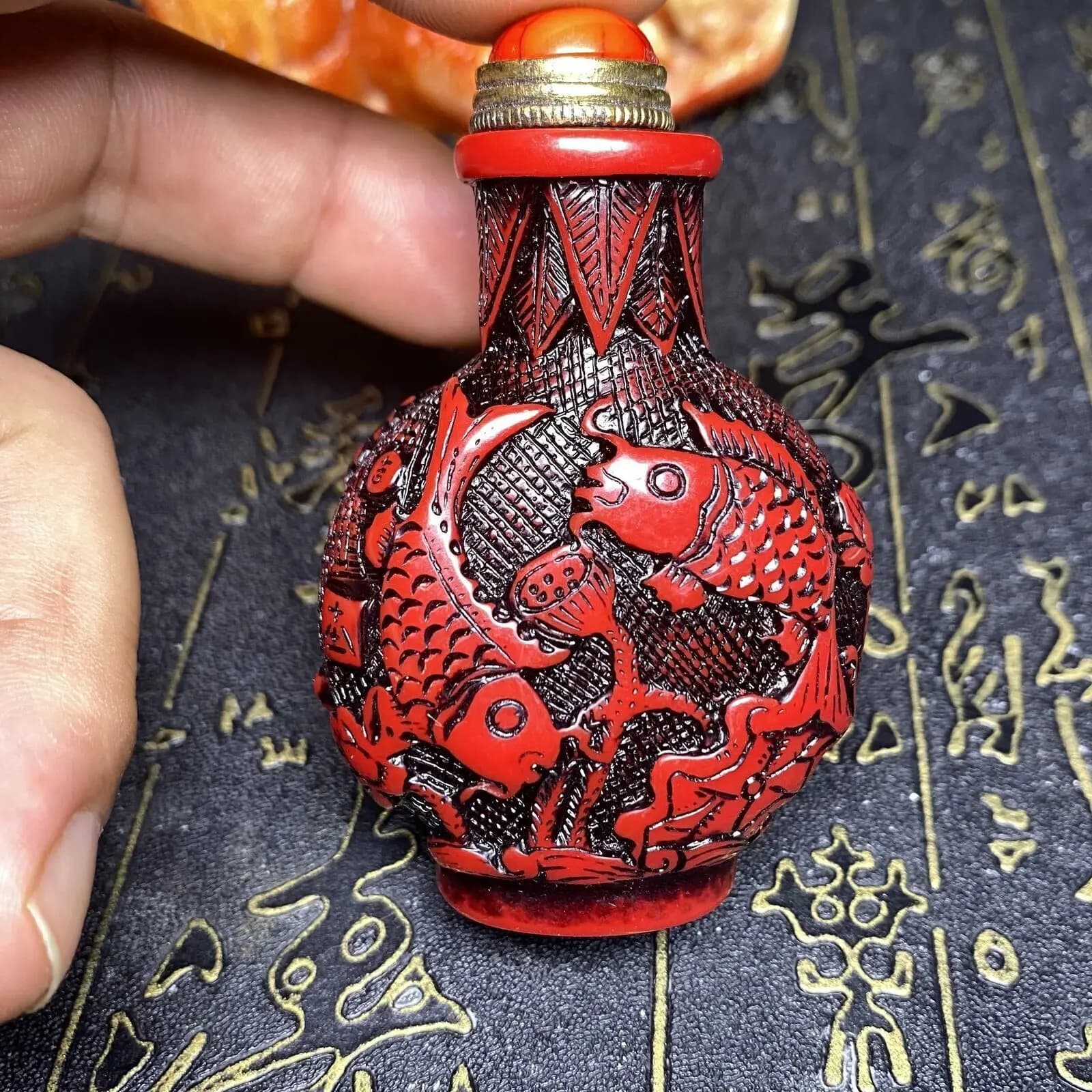 Rare Hand-Carved Snuff Bottle Ancient China Artifacts Unique Decorative Item Collectible folk crafts