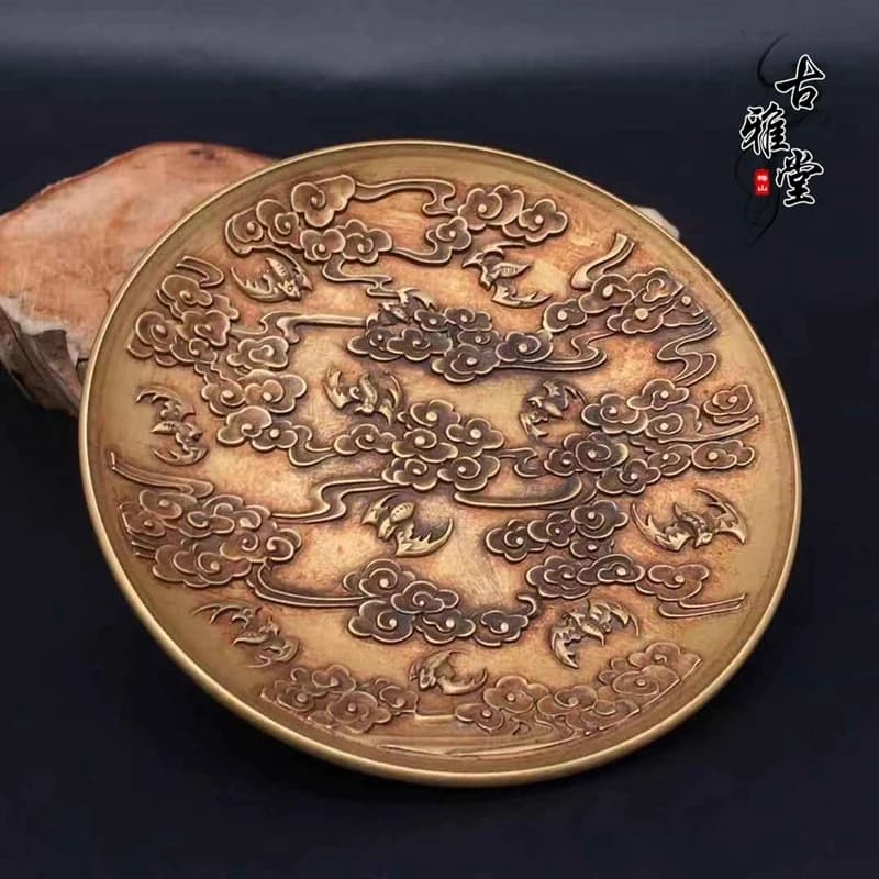 Antique tray, "Ten Thousand Blessings", pure copper dish, bat-shaped plate, desktop pet, tea saucer ornament