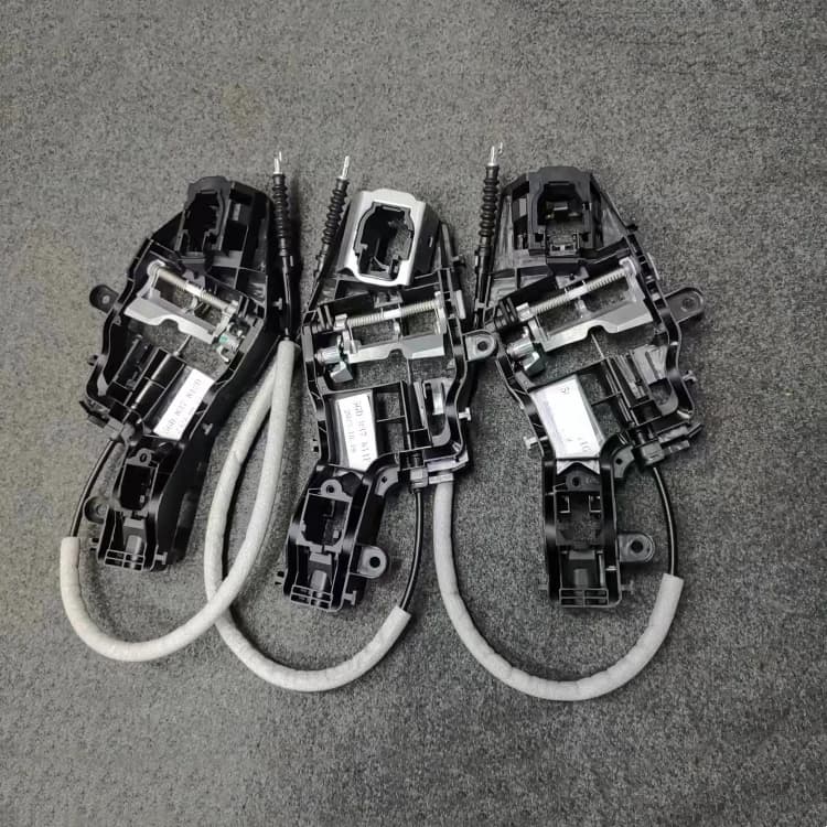 1pcs For Volkswagen 17-21 Lamando Tiguan L Outside Door Handle Bracket Base Frame Door Handle