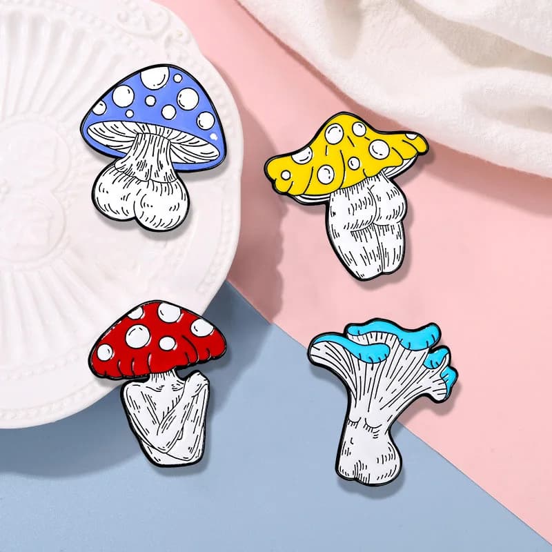 Cartoon Creative Mushroom Design Alloy Brooch Badge Pin Unisex DIY for Clothes Bags Shoes Hat Scarf T-shirt Jeans Accessories