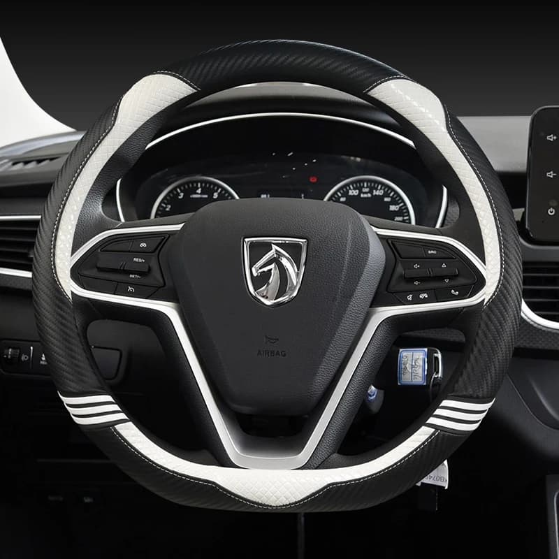 D Shape Carbon Fiber Leather Car Steering Wheel Cover For Baojun 530 730 2018 2019 2020 2021 510 2017-2021 Auto Accessories