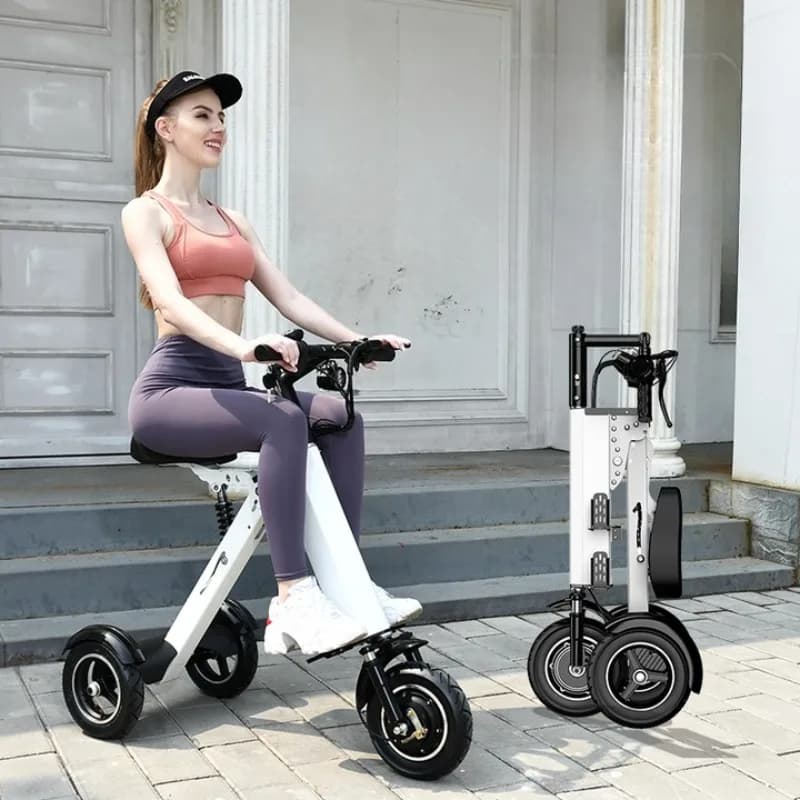 Portable Folding Electric Vehicle Mini Fashion Small Men's and Women's Lightweight Electric Scooter