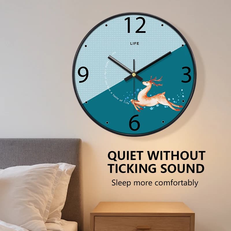 Dual-Tone Wall Clock Abstract Animal Design Plastic Frame Cozy Bedroom Living Room Corridor Kitchen Wall Decor Home Accents