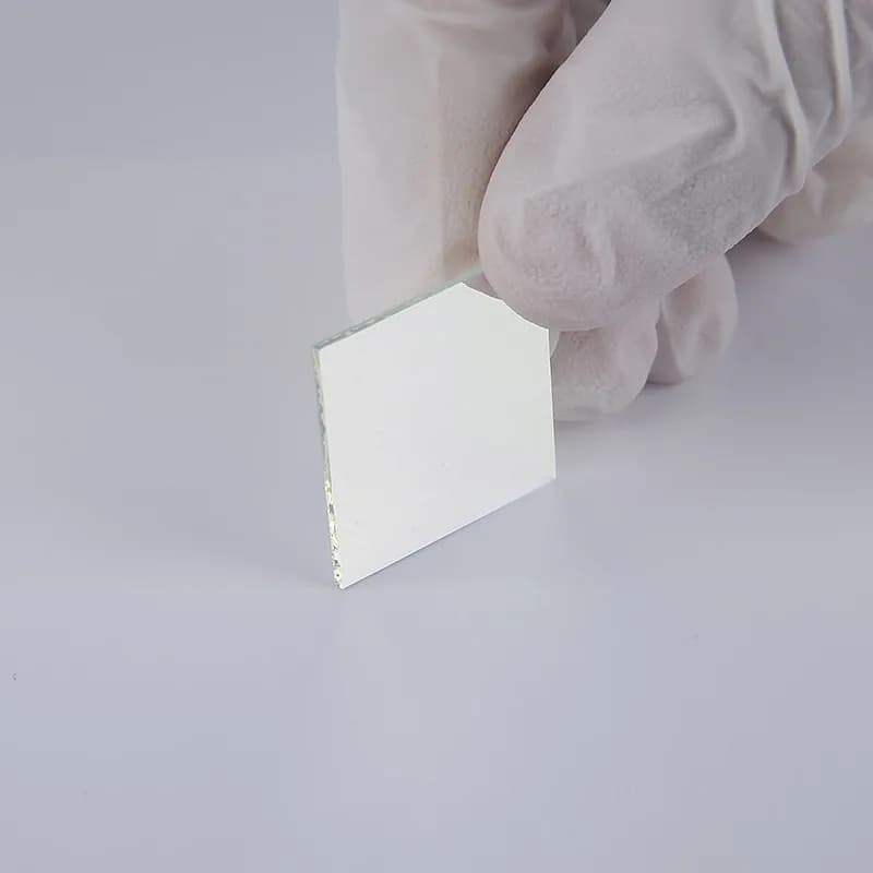 1064nm Narrow Bandpass Filter K9 Optical Glass High Transmittance Infrared Filter for Laser Optics Lab Scientific Experiment