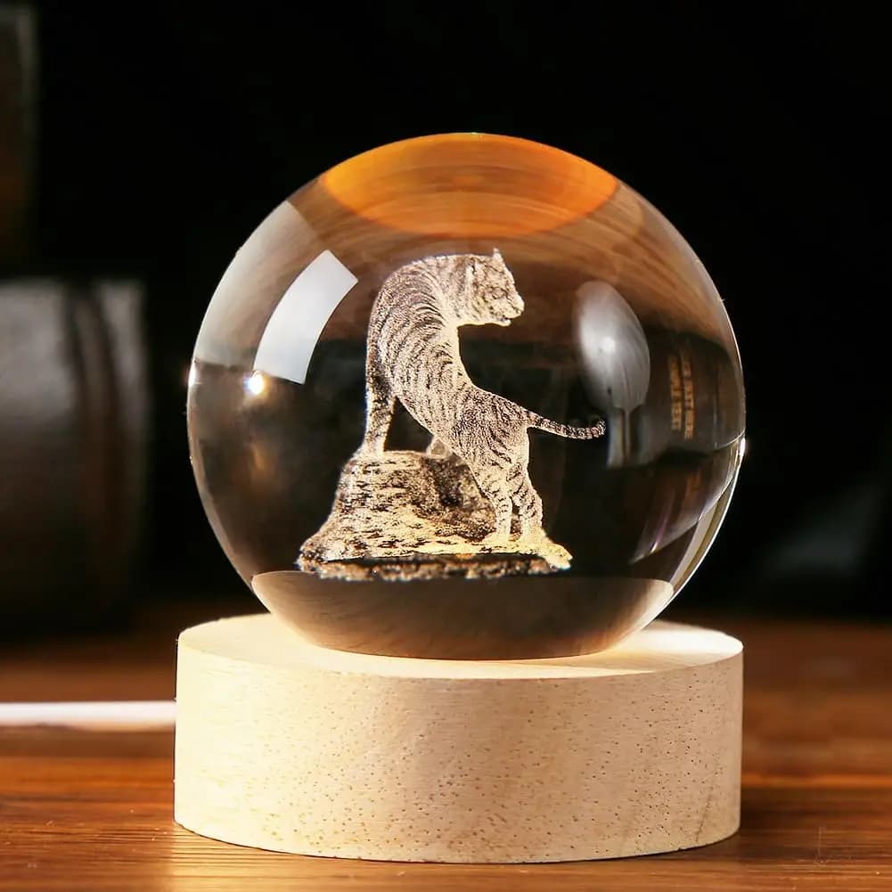 3D Tiger Crystal Ball 6cm Tiger Decorative Glass Sphere with Wood LED Stand Home Decoration Ornament Souvenir Birthday Gifts