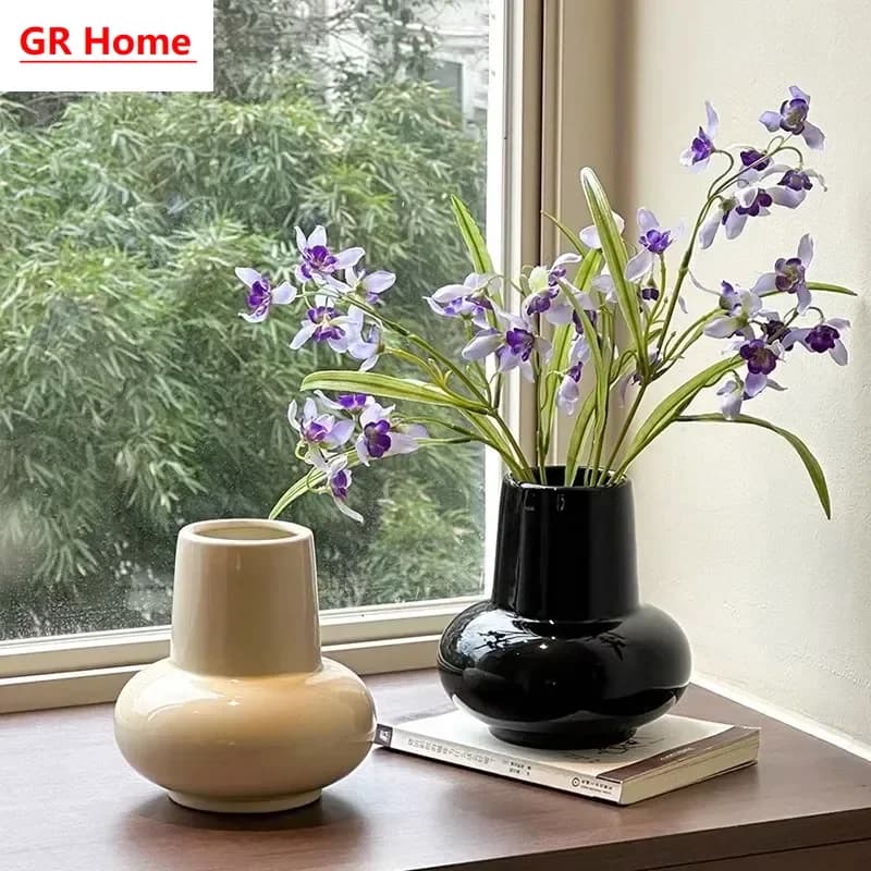 Dual-Style Ceramic Vase, Nordic INS & French Aesthetics, Unique Premium Tabletop Decor for Flower Arrangement