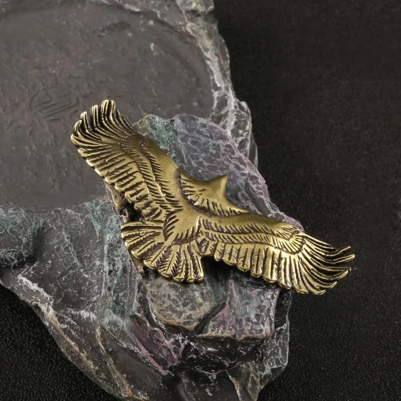 Vintage Metal Eagle Statue - Handcrafted Wing Spread Keychain Antique Bronze Bird of Prey Decor Unique Gift for Men