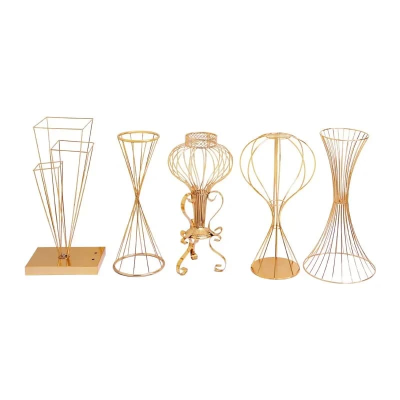 Wedding props, wrought iron flower arrangement, golden main table flower arrangement, road guide