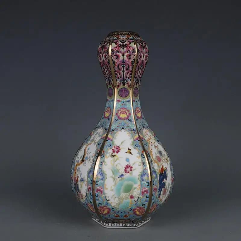 Chineses exquisite handicrafts Qing Famille Rose Porcelain Flower Bird Six Sides Garlic Vase 9.6"