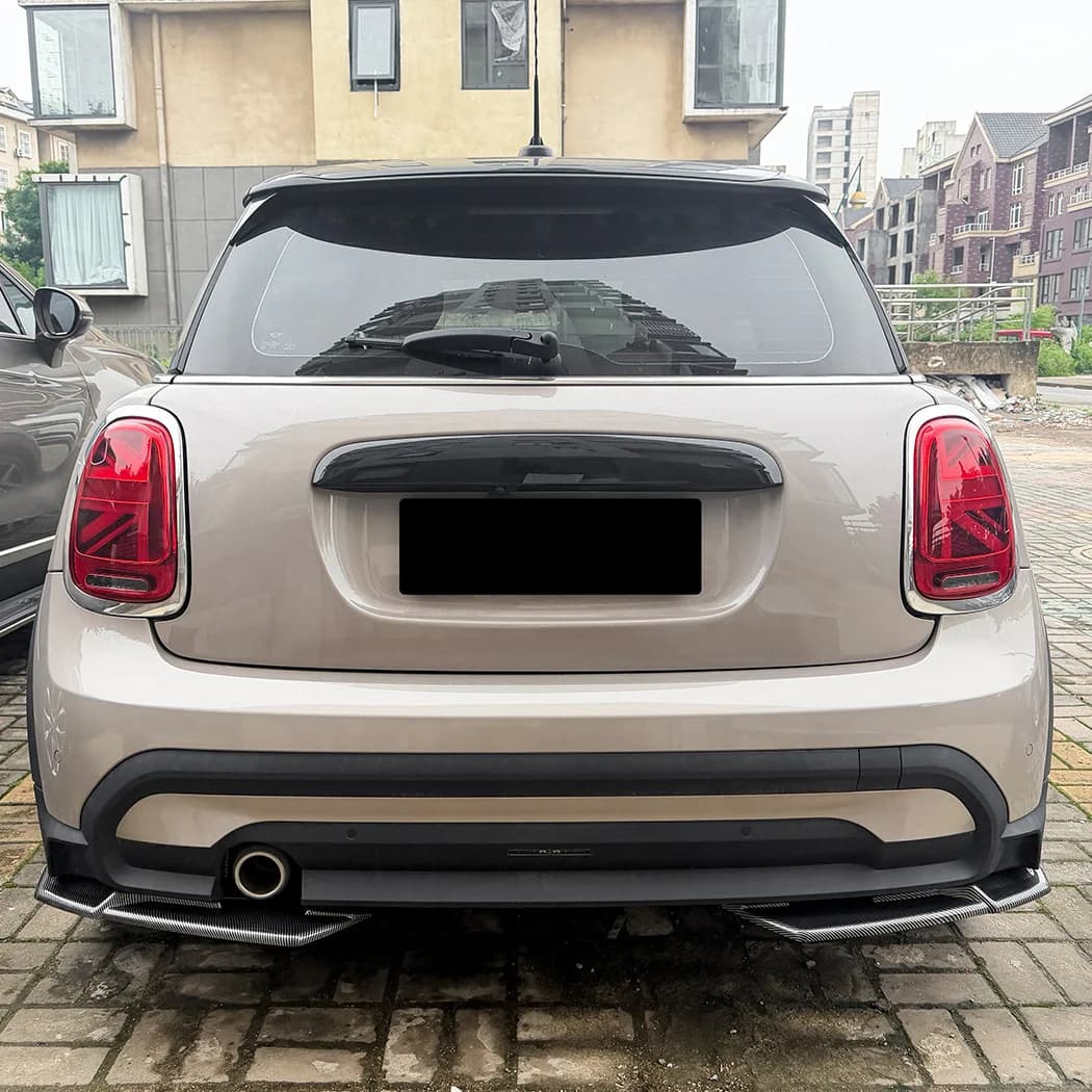 FOR BMW Mini Cooper F55 F56 F57 JCW 2022-2024 Car Rear Lip Rear Diffuser Spoiler Glossy Black Carbon Fiber Look Material PP