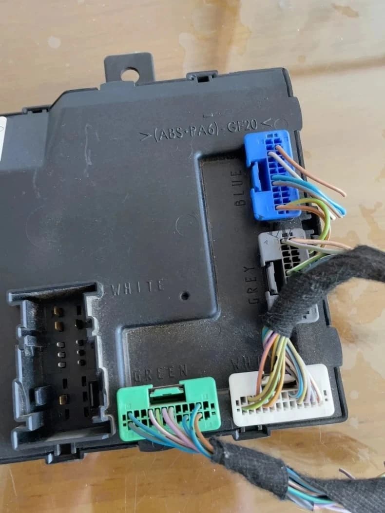 Door Lock & Alarm Control Module Unit DN1T-15K600-EF F005V01836 For Anti‑Theft Control System
