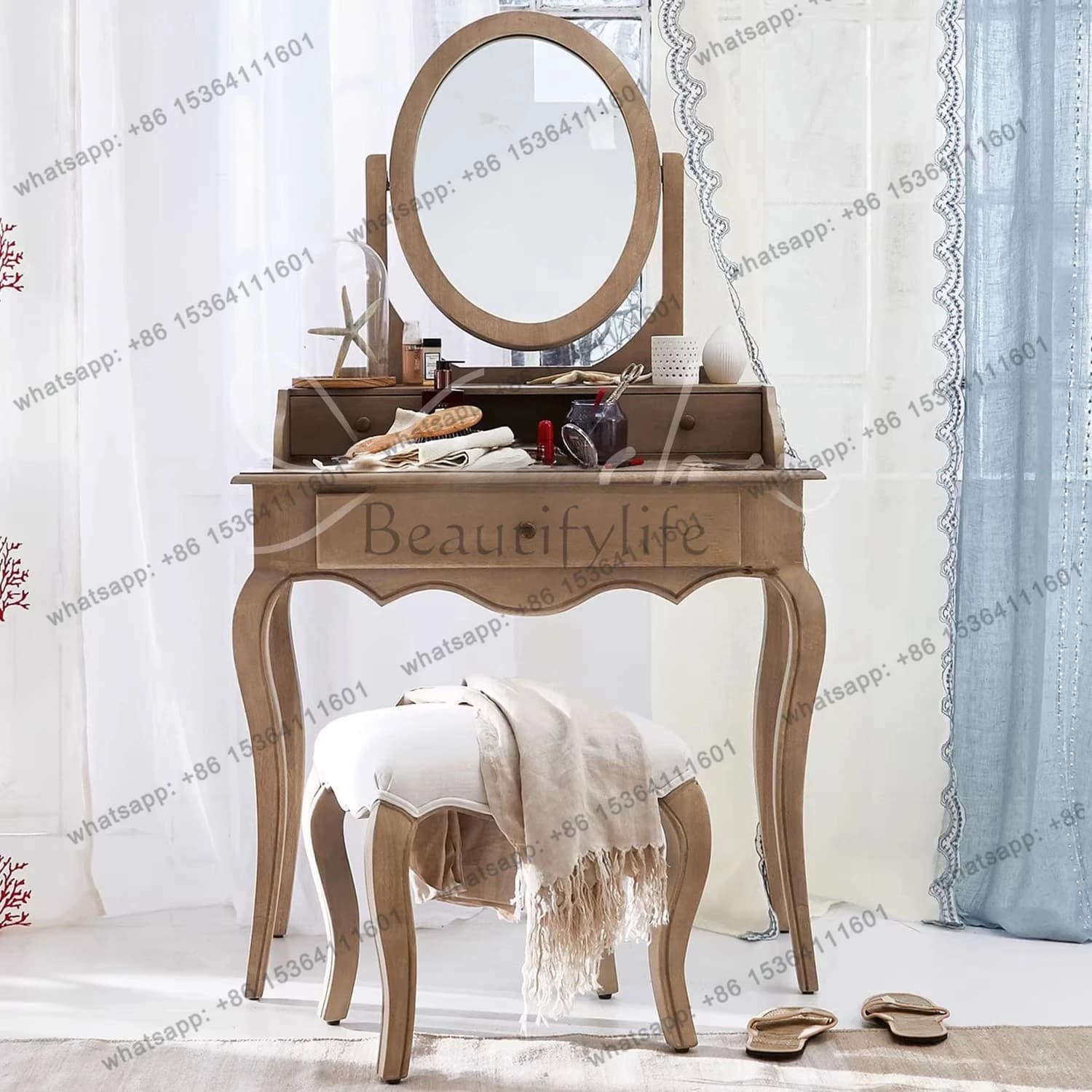French retro old solid wood makeup table with mirror household rack