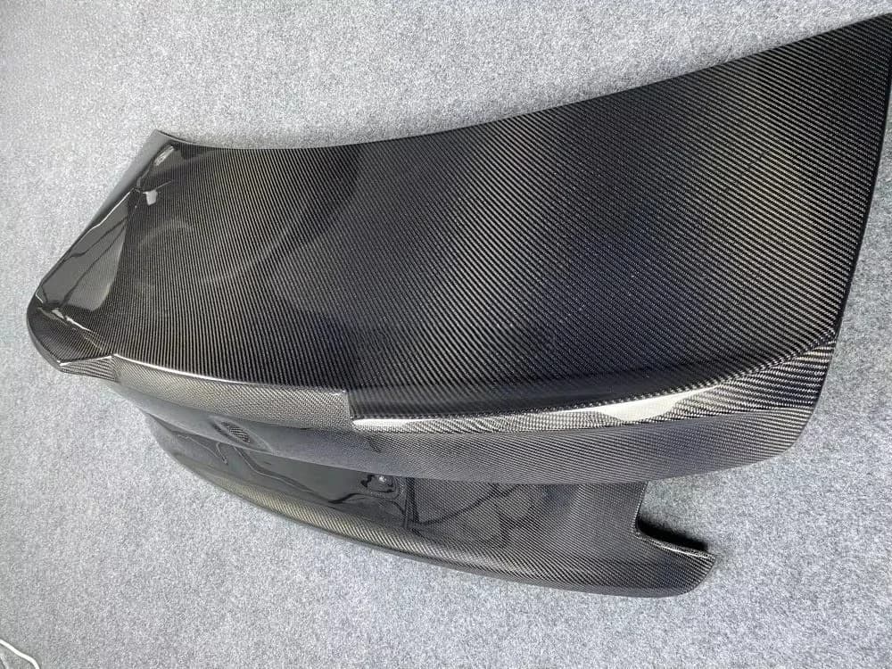 High Quality Carbon Fiber Rear Trunk Fit for F87 M2 M2C MP Style Trunk Boot Lid Rear Deck Boot Lid Cover Hood