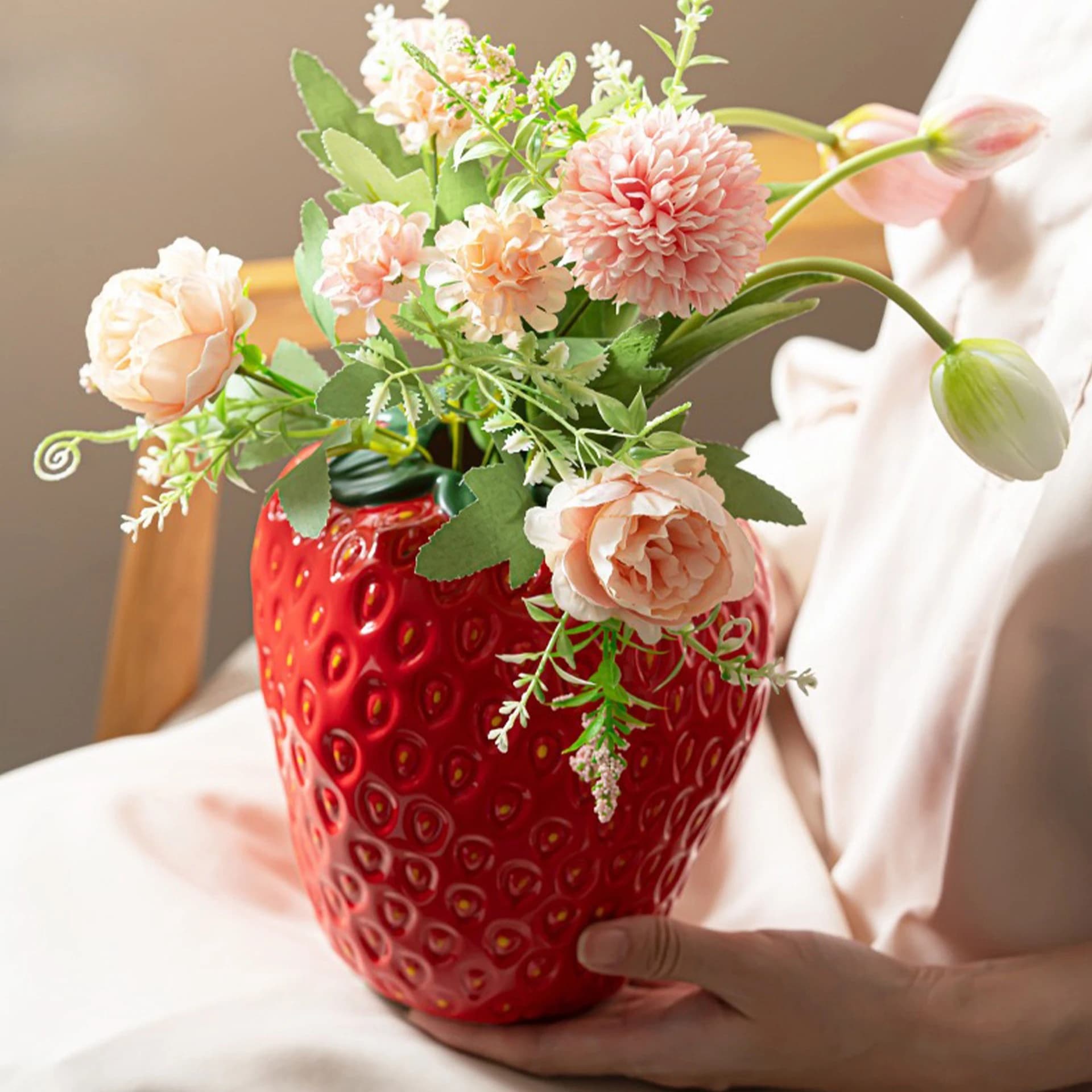 Simulation strawberry ceramic vase hydroponic flowers living room flower arrangement vase