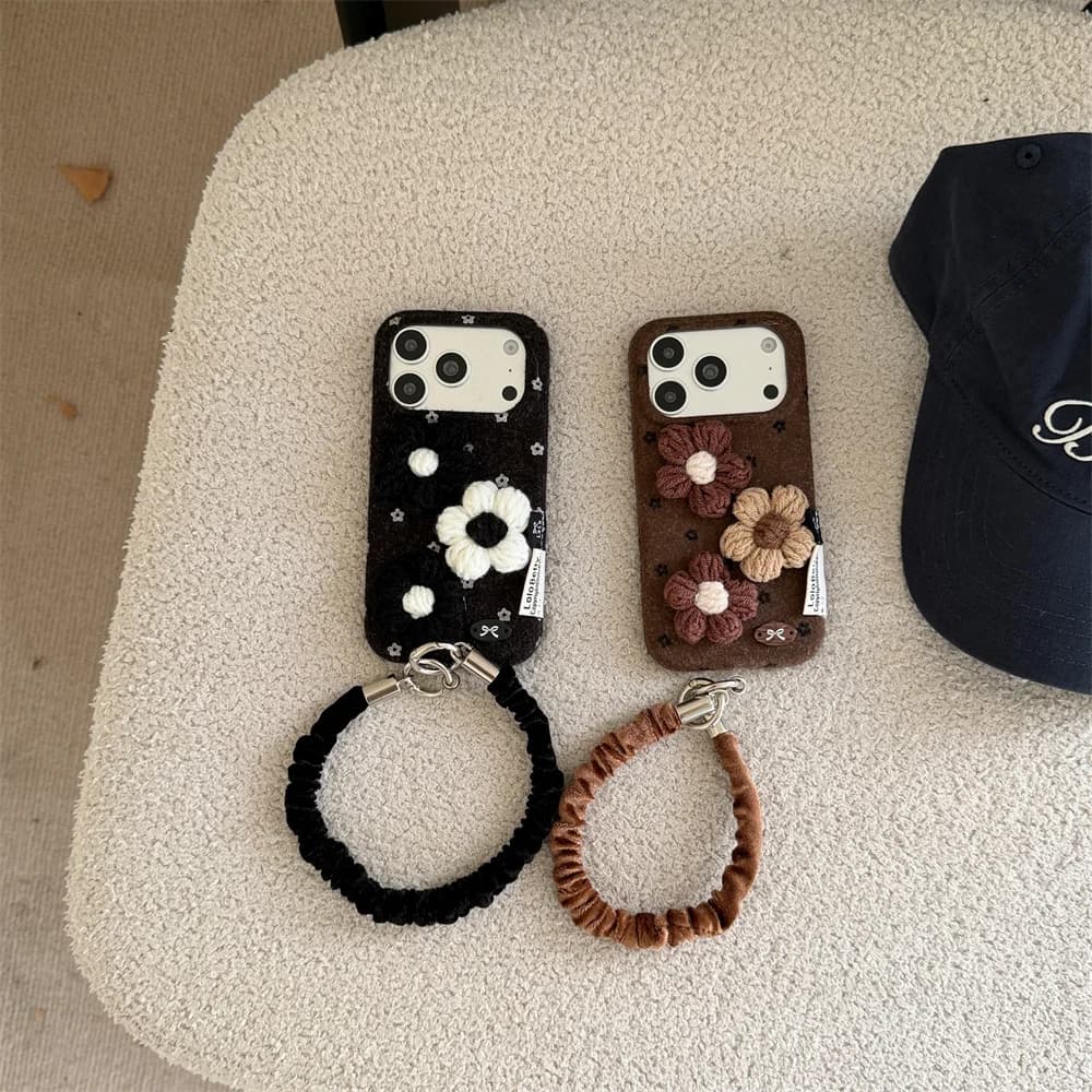 Kawaii Star Woolen Phone Case for iPhone 18 17 16 15 Pro Max 3D Knit Flower Cute Cover With Ruffle Wrist Strap Korea Fundas