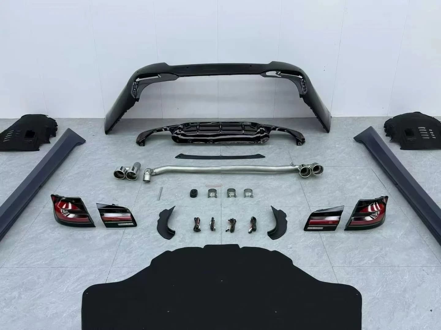 For 5 Series F10 F18 2011-2017 Upgrade G30 M5 Style Body kit PP Plastic Front Rear Bumpers Hood Fender Grill Lights
