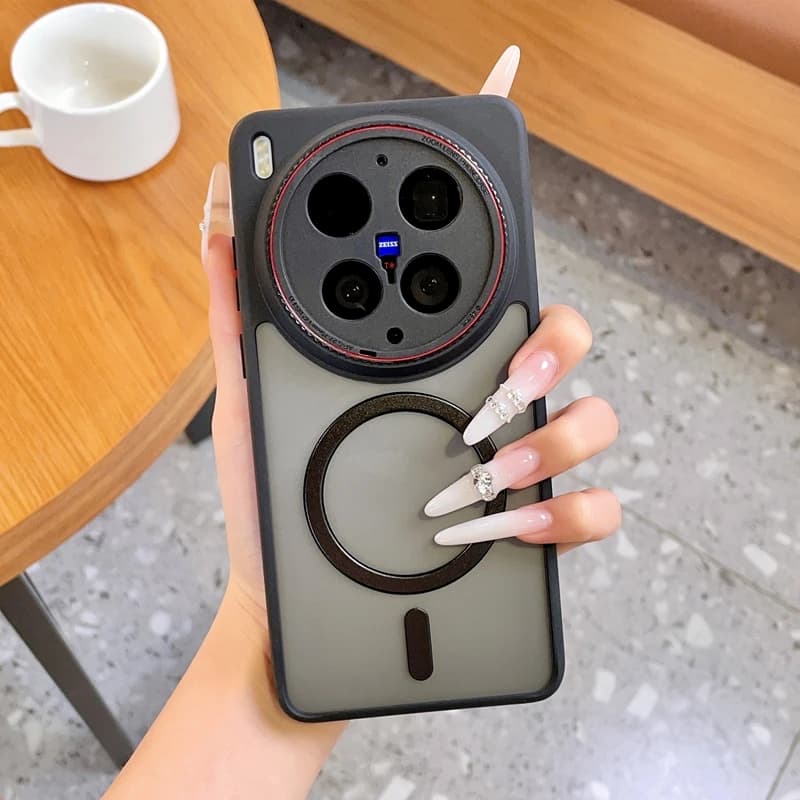 For VIVO X300 Ultra VIVO X300 Pro Phone Case Ultra-Thin Matte Magnetic Wireless Charging Shockproof Hard Back Cover Accessories