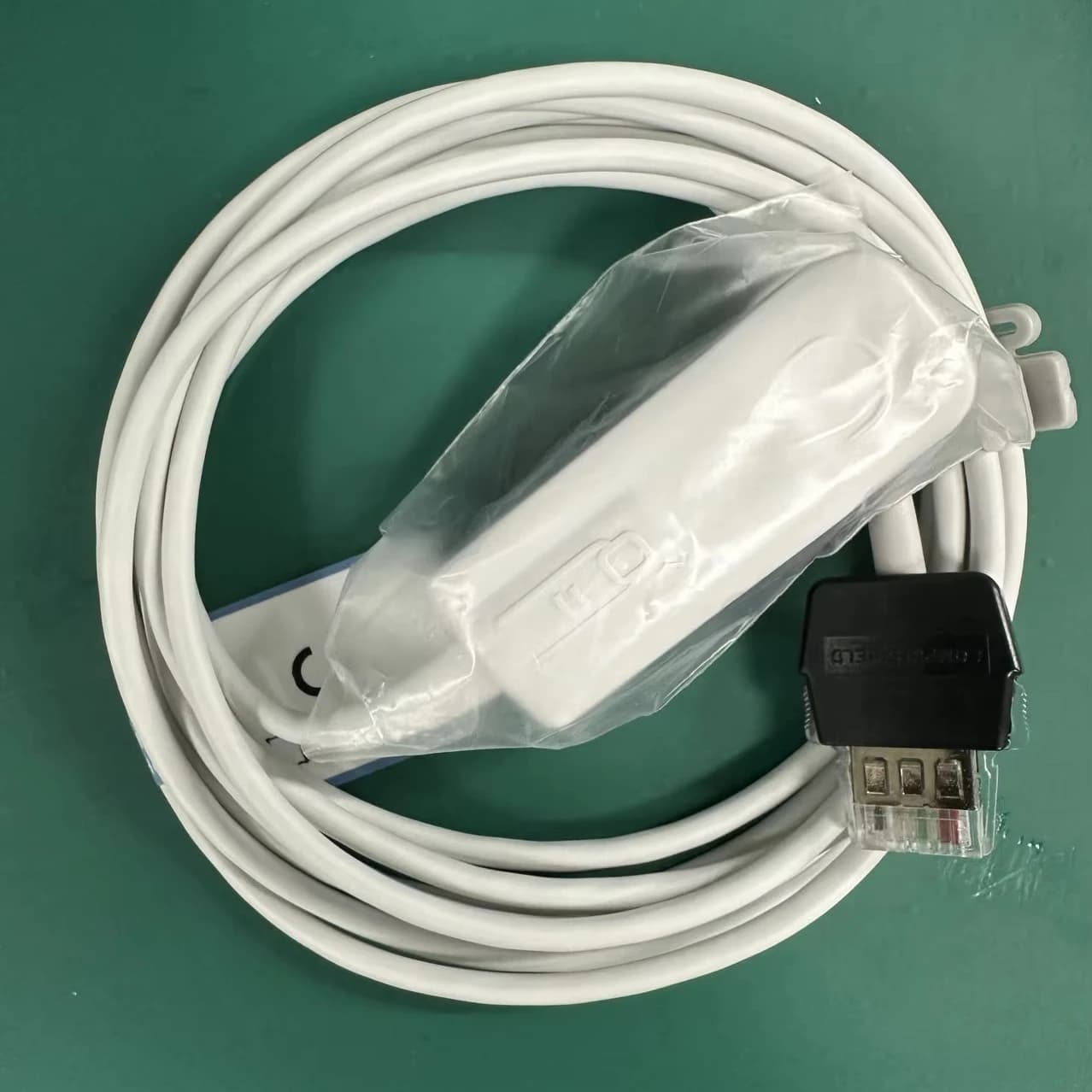 Compatible with Direct Connection SpO2 Sensor Adult Finger Clip 2.8M 8pin POX020-105