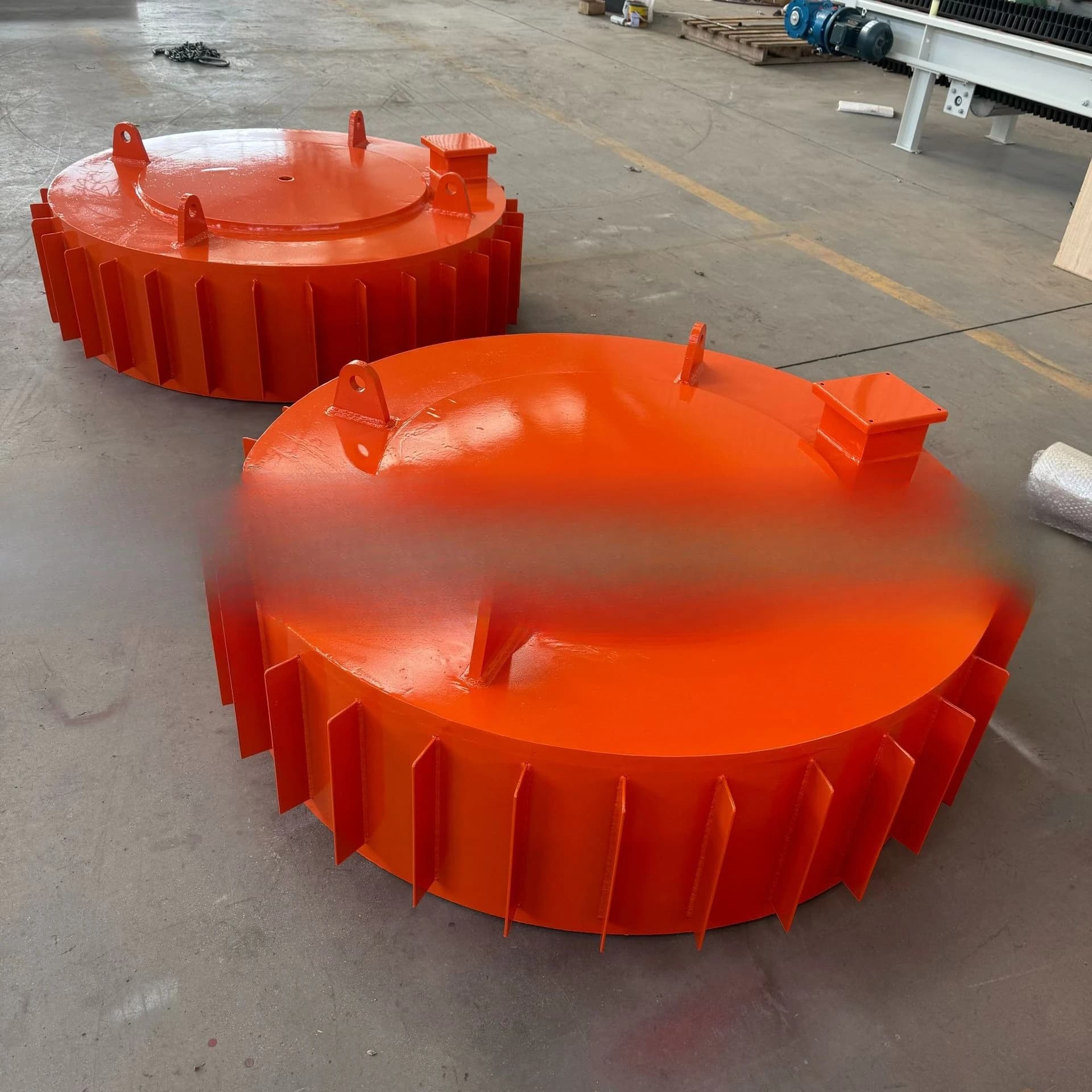 Disc electromagnetic iron remover, suspended electromagnetic iron remover