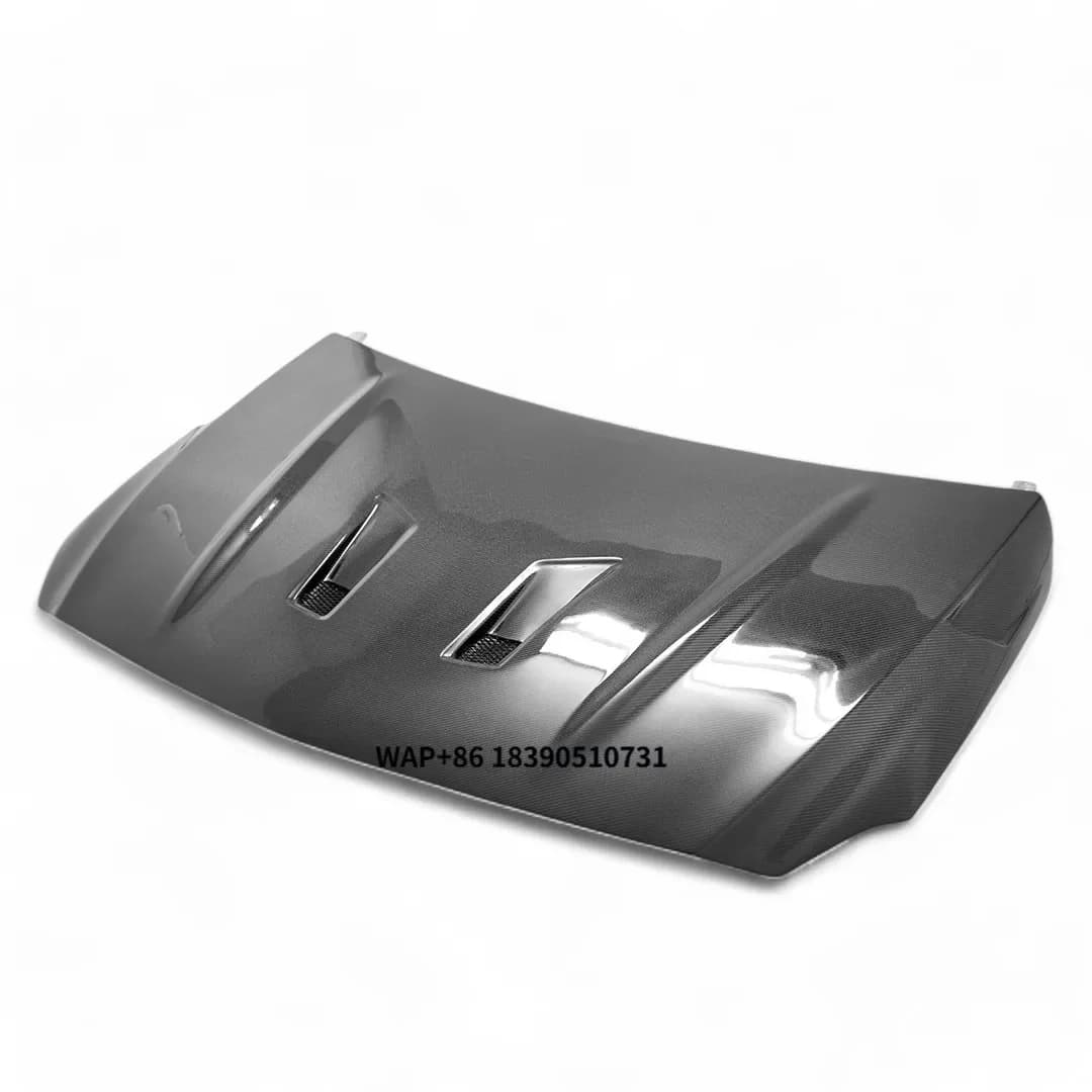 New Carbon Fiber Vented Bonnet Hood for  W176 A45  A180 A200 A250 2017
