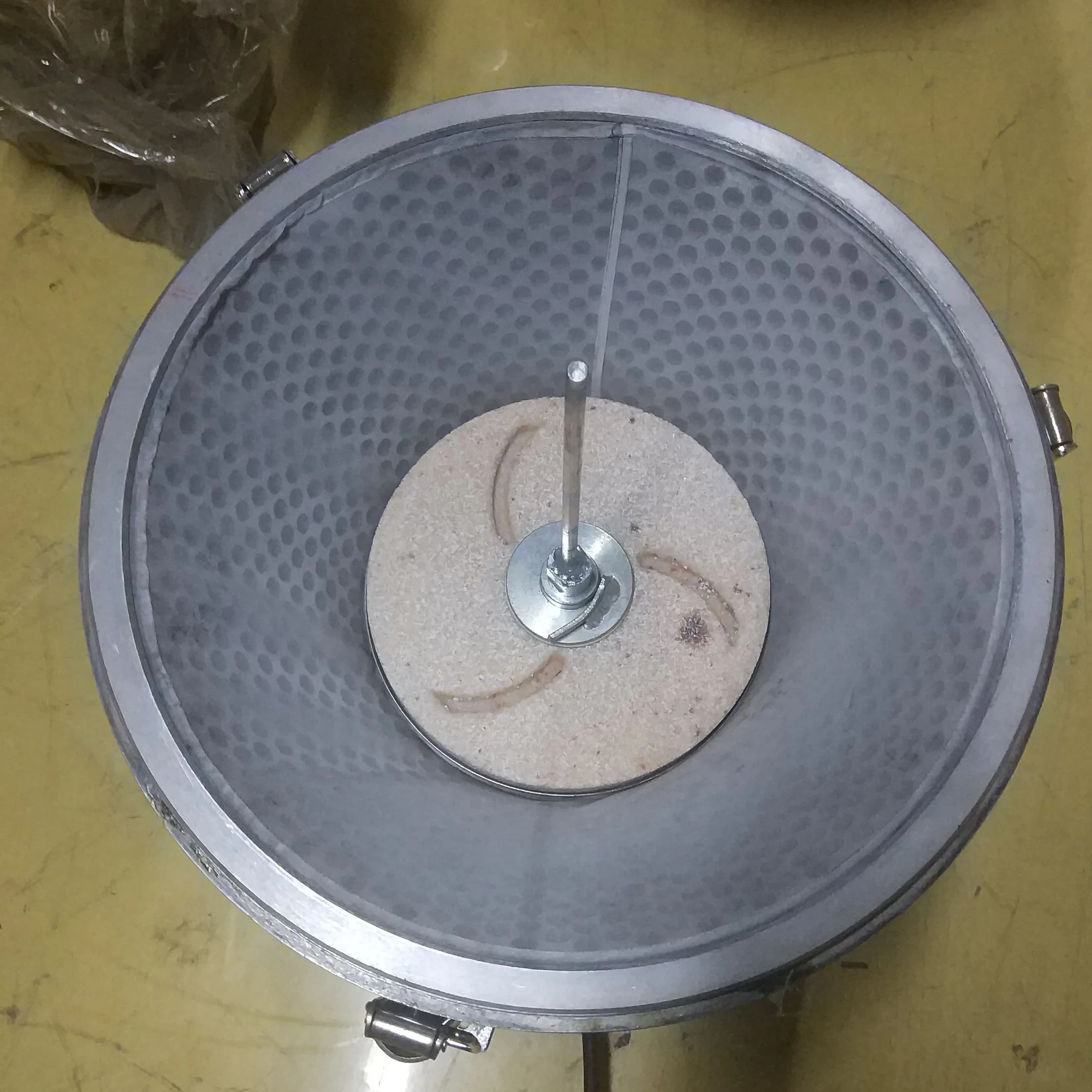 For High Productivity 110kg/h Multifunction Soybean Grinder Pulp Separator For Food Industry