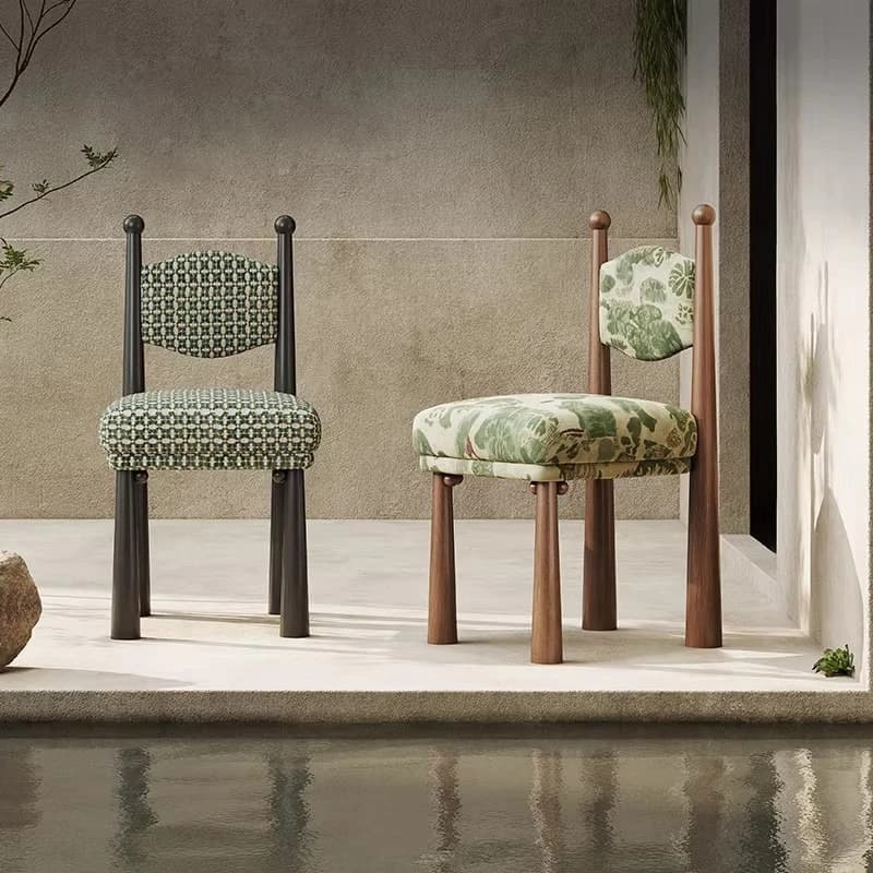 Modern simple solid wood light luxury design restaurant solid wood dining chair