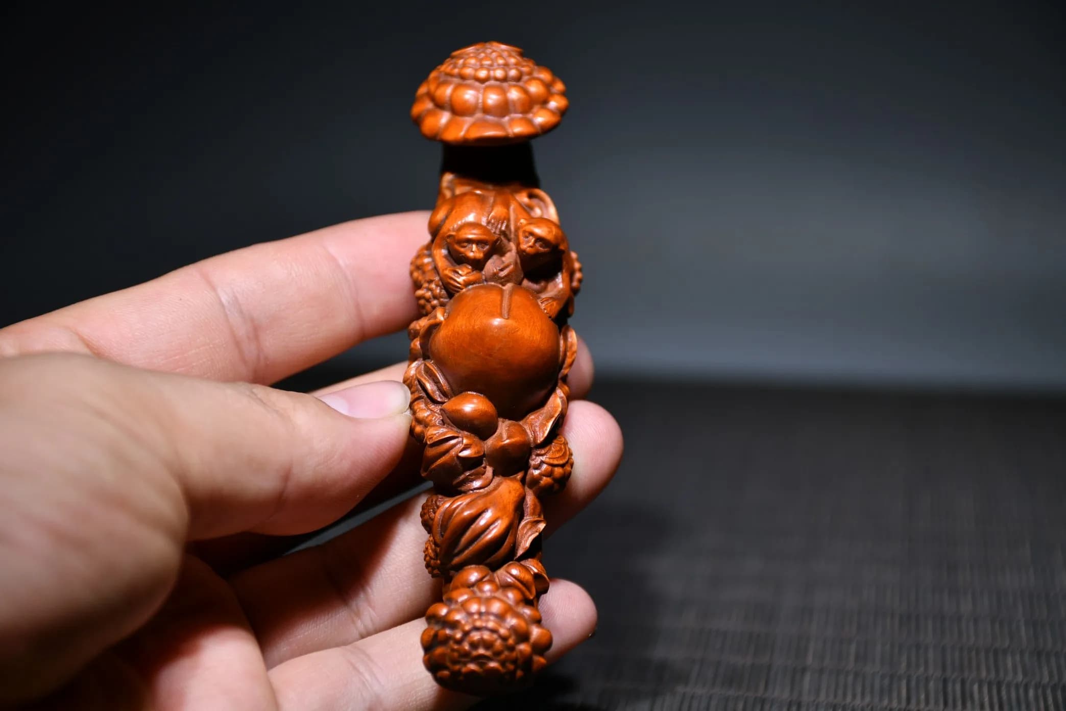 4"Tibetan Temple Collection Old Boxwood Monkey Longevity Peach Ruyi Gather fortune Office Ornament Town house Exorcism