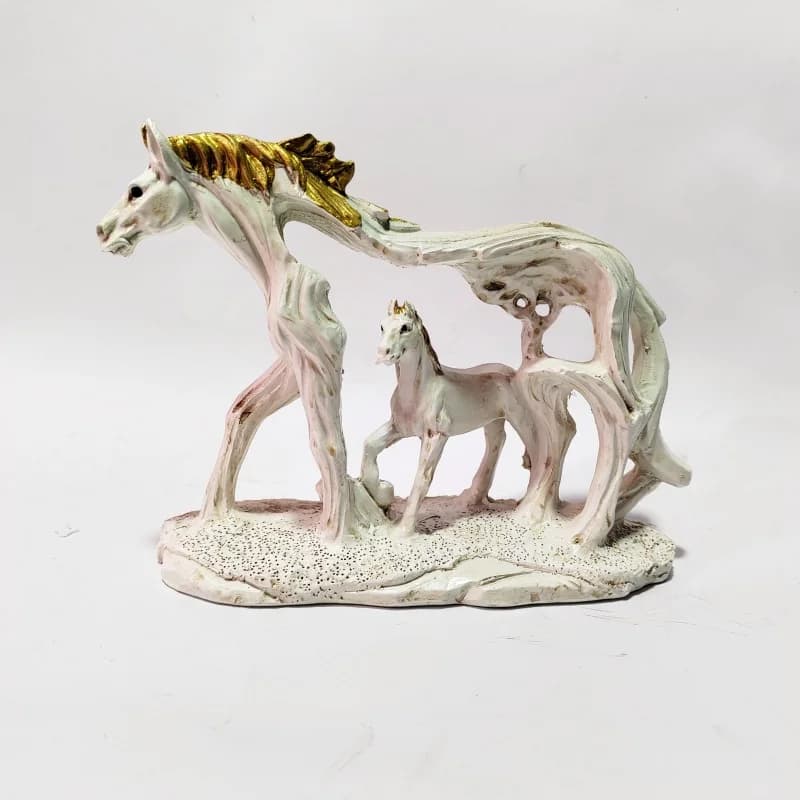 European Hollowed-Out Resin Horse Ornament Handicraft Horse Statue Decorative Study or Home Desk Art Figurine