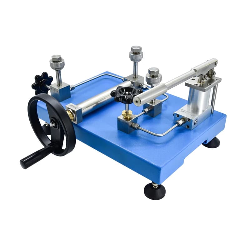 Medium Pressure 60Bar Desktop Air Pressure Pump YWQ-1431B Manual Gas Pressure Source