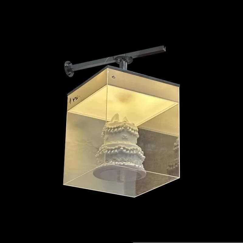 Transparent acrylic rotating light box, which can be built-in decorative parts to display billboards 360 degrees