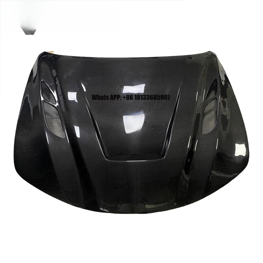 for Alfa Romeo Giulia GTAM Style Carbon Fiber Engine Hood with Vents New Condition Front Engine Cover