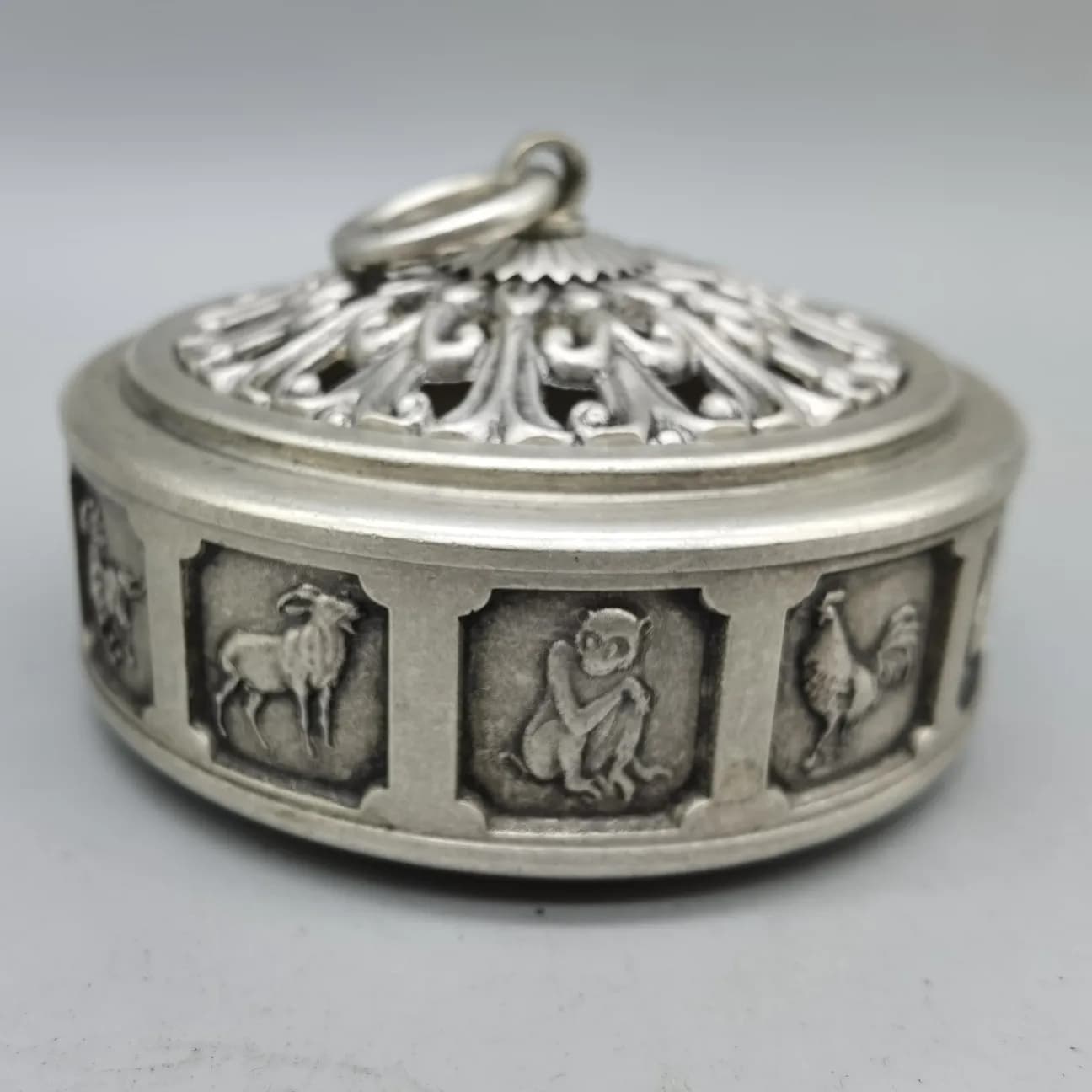 White Copper Silver-Plated Twelve Zodiac Signs Incense Burner