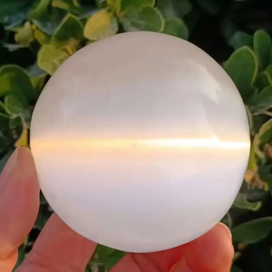 Natural Formed! White Transparent Selenate Balls, Quartz Crystal Gypsum Balls, Minerals, Reiki, Therapeutic
