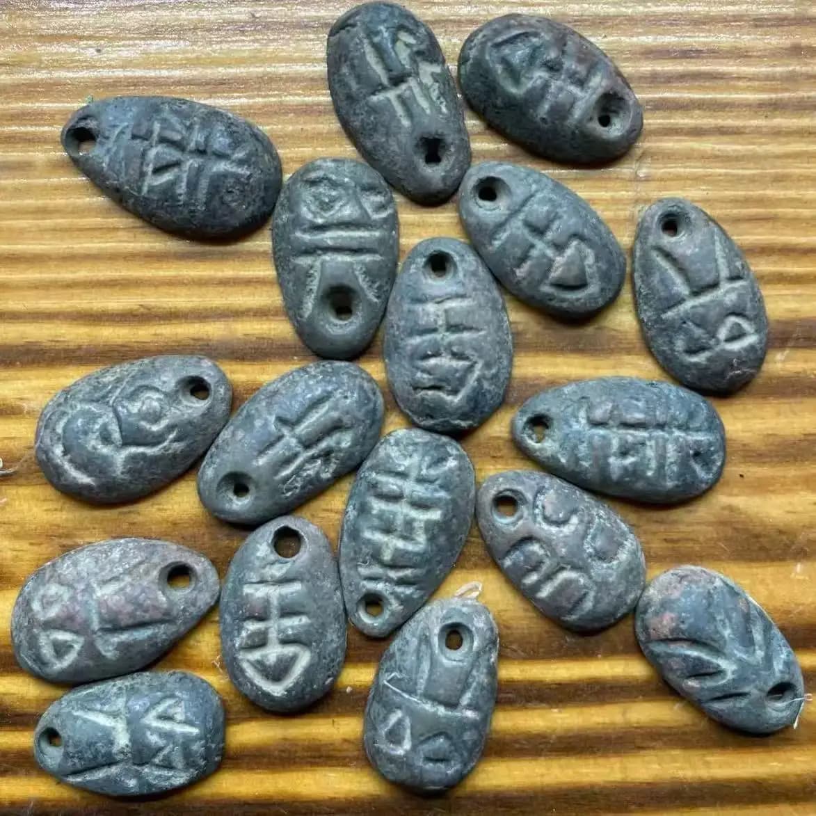 Old Ghost Face Coin Ancient Copper Coins for Collection Pre Qin YiBi Coin Collectible