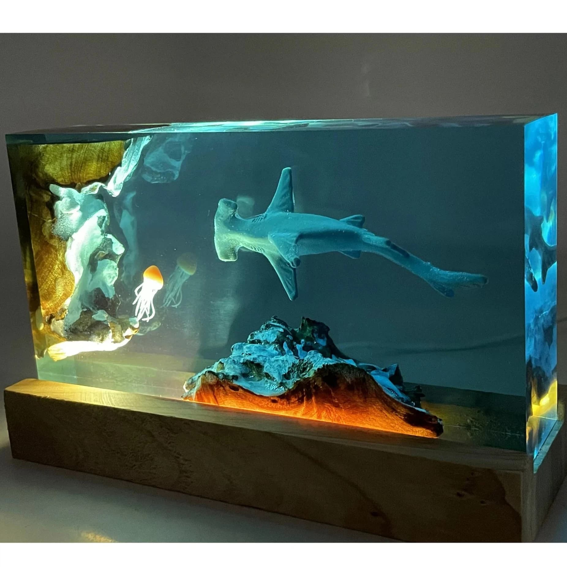 Underwater World Cave Mountain Landscape Resin Lamp Sculpture Home Atmosphere Decoration Craft Unique Creative Gift