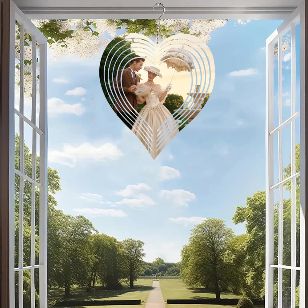 Heart Shaped Metal Wind Chime Ornament Artistic Rotating Decor Garden Home Hanging Decoration Romantic Atmosphere Holiday Gift