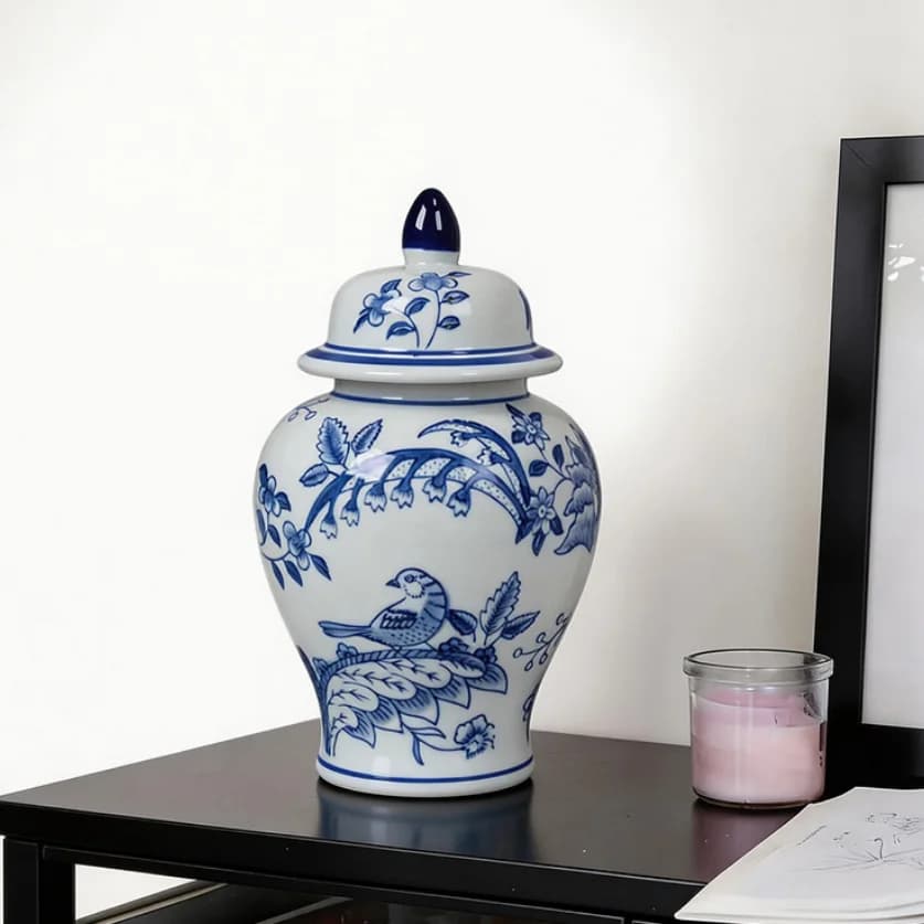 Blue and White Ceramic General Jar with Lid Decorative Ornaments Dried Flowers Flower Arrangement Accessories Home Decoration