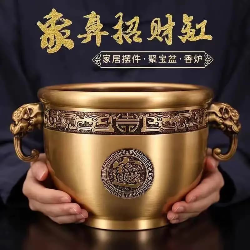 Pure brass elephant trunk jar, treasure bowl ornament, fortune-bringing home decoration, copper rice jar, money box for living r