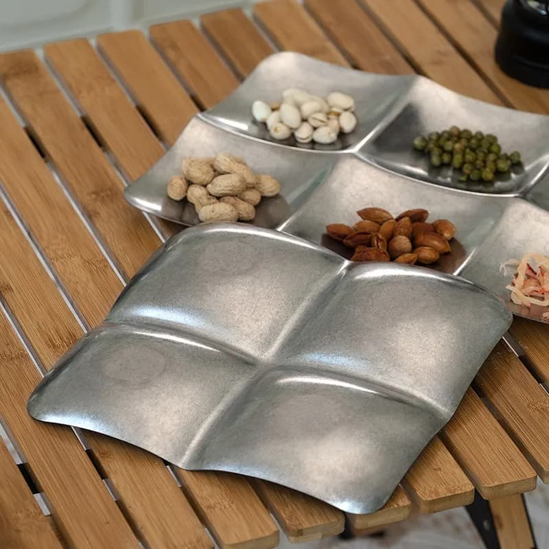 Vintage Rustic Stainless Steel Storage Plate Industry Decorative Serving Tray for Nuts Fruit Trays Commercial Separate Cutlery