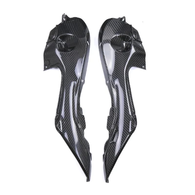 Suitable for GSX1300R motorcycle shell modification accessories, carbon fiber tailstock lining plate