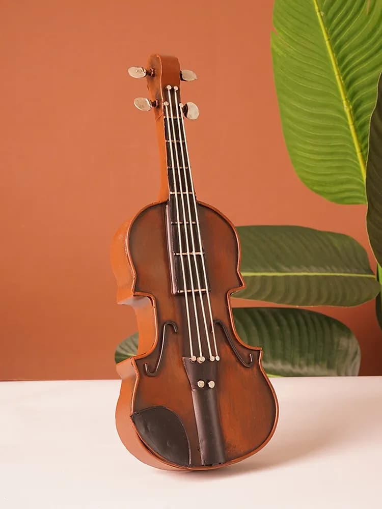 Retro-inspired wrought iron violin figurine with hand-finished white and brown patina | Nostalgic musical decor for restaurant t