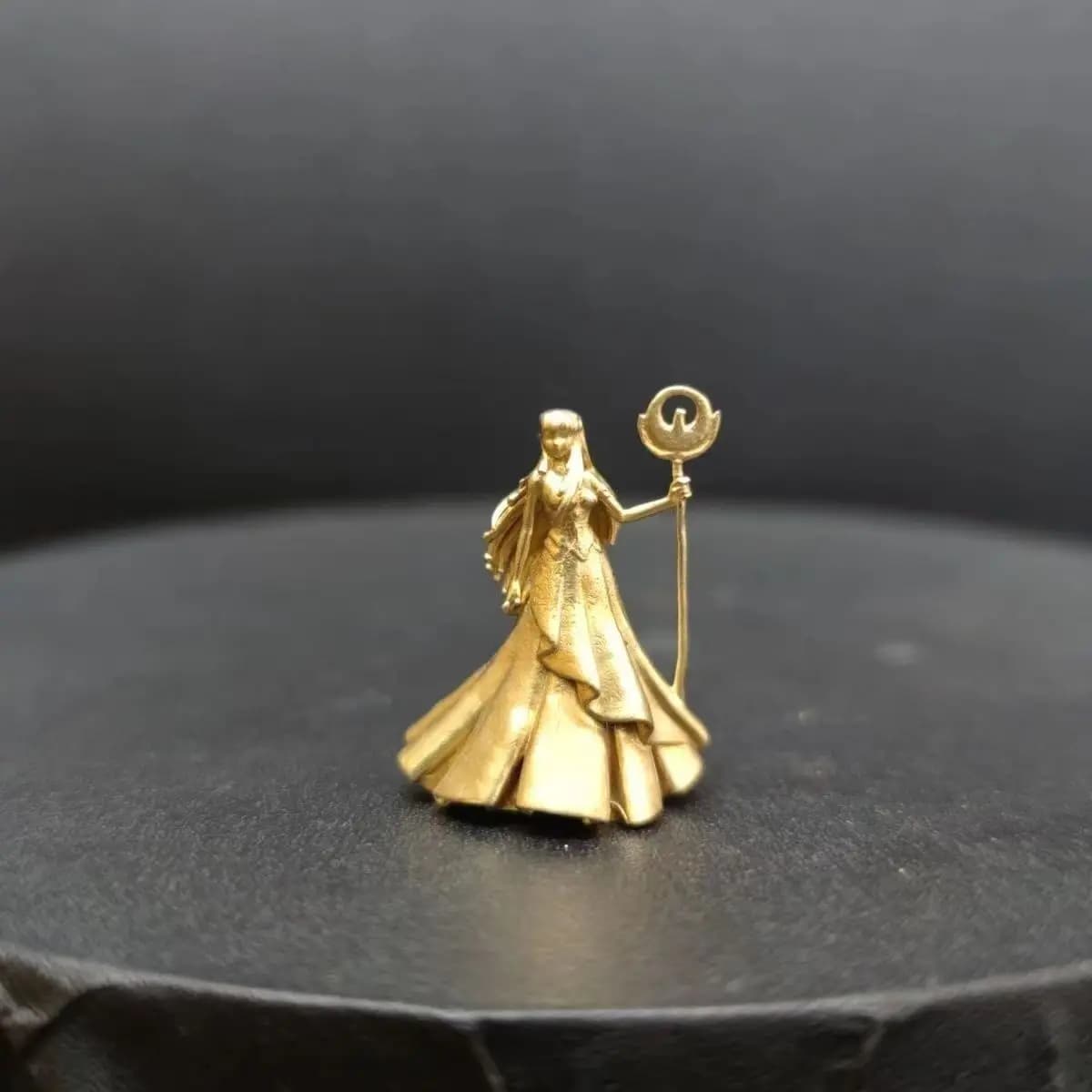 Brass Roman-Style Goddess Sculpture - Mini Mythological Decor with Scepter & Gown,Miniature Diorama Accent Vintage Shelf