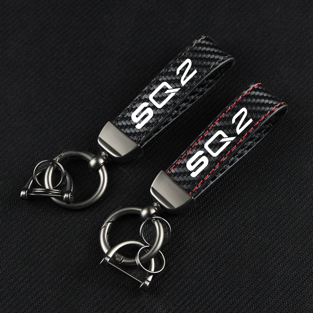 Car Keychain Carbon Fiber Leather Alloy Key Chain Pendant Keyring Horseshoe Buckle for SQ2 SQ3 SQ4 SQ5 SQ7 TT Auto Accessories