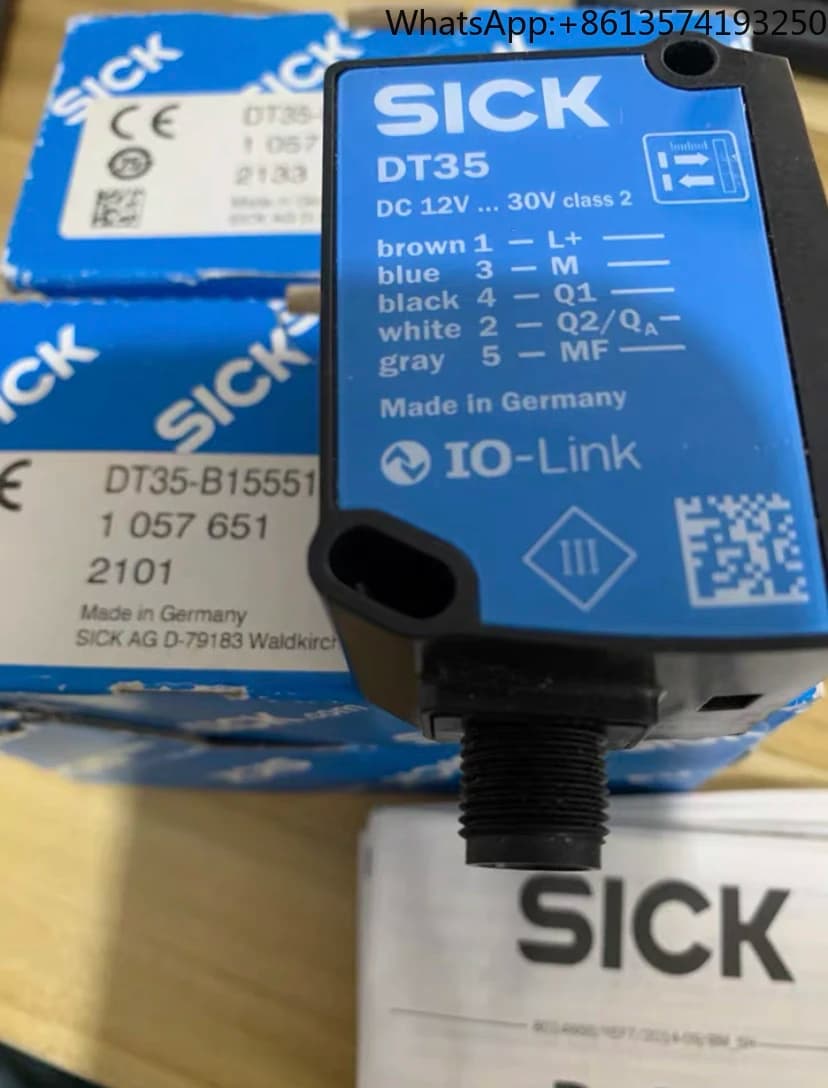 Brand new original  DT35-B15551 DL35-B15552 DT35-B15251 DT35-B15551S04
