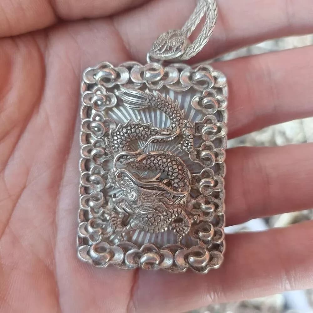 Exquisite Classic Chinese Tibet Silver Handmade dragon and Fu word Statue