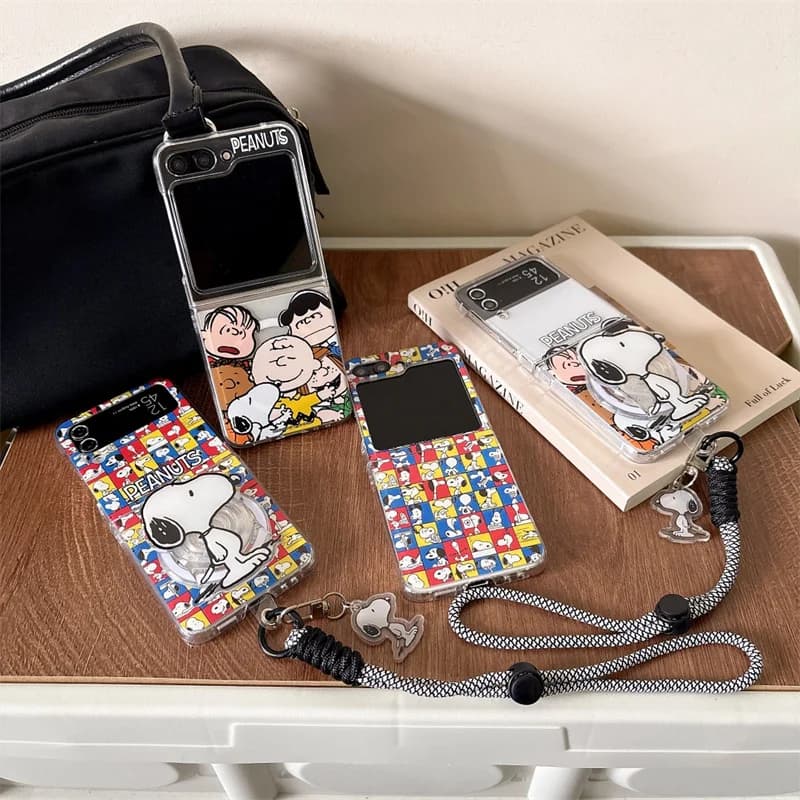 Funny Colorful Grid Pattern Charlie Brown Snoopy Magsafe Wireless Charge Phone Case For Samsung ZFlip 3 4 5 6 7 8 Magnetic Cover