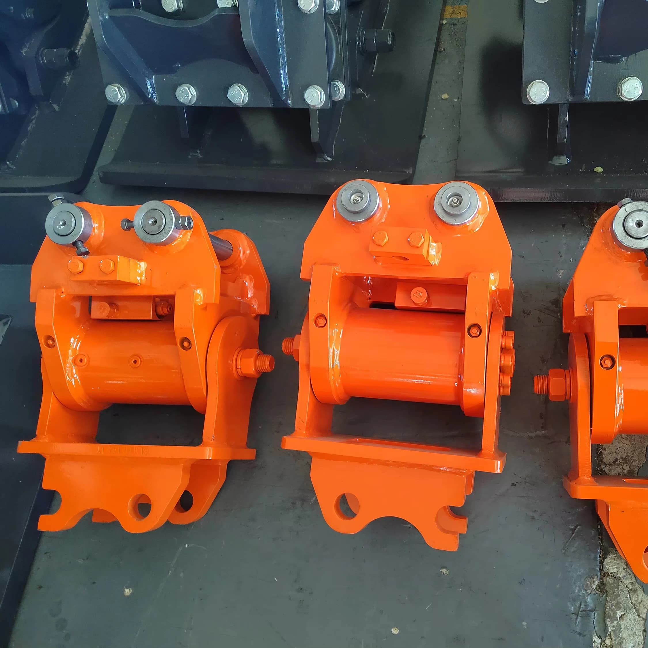 Swing Excavator Tilting Quick Coupler Hydraulic Tilt Quick Hitch 180 Degree Tilting Quick Coupler