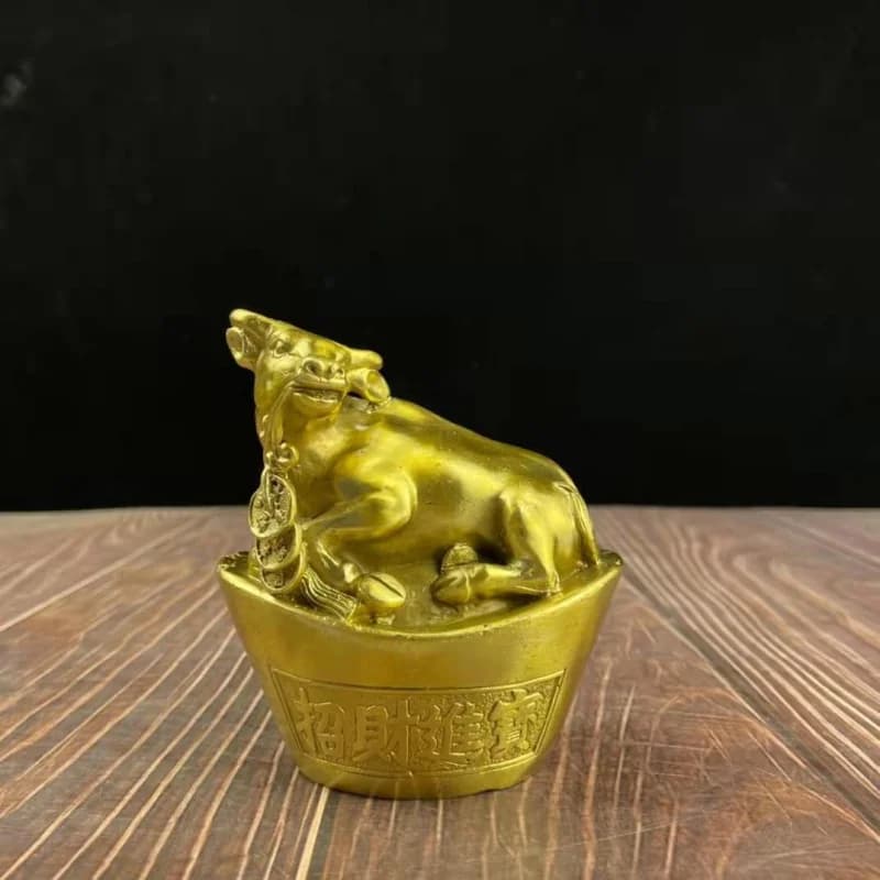 Brass bull home living room decoration, brass ingot money lying bull ornament craft