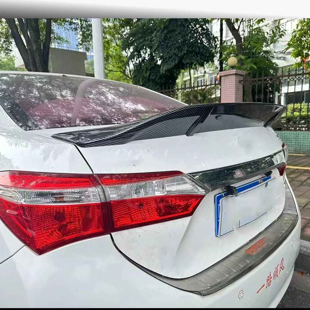 Suitable for 14-18 Toyota Corolla sedan spoilers, fenders, rear tailgate, exterior components, rear spoilers, ABS material R mod